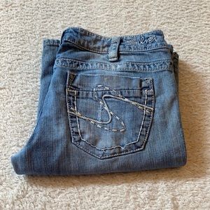 Silver jeans Womens size 32 Francis Flare light wash inseam 31 low rise